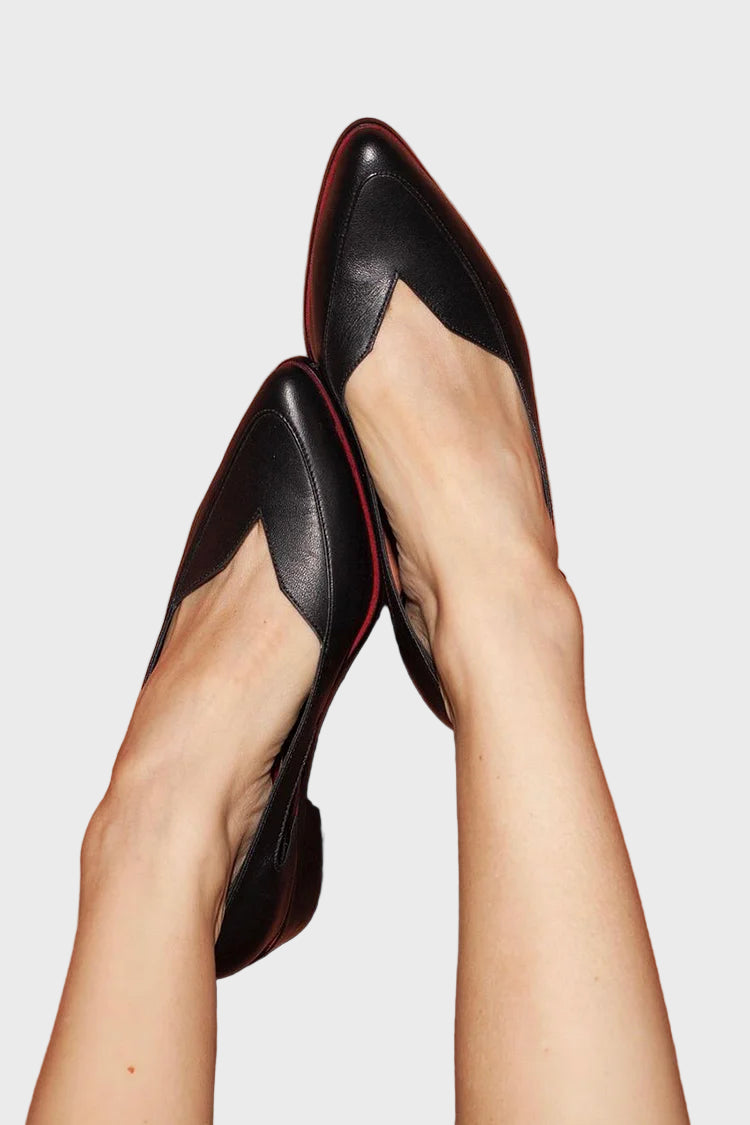 Veloura V-Cut Flats