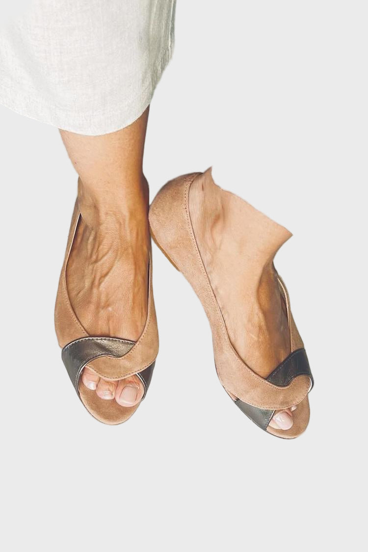 Sorelle Two-Tone Open-Toe Flats