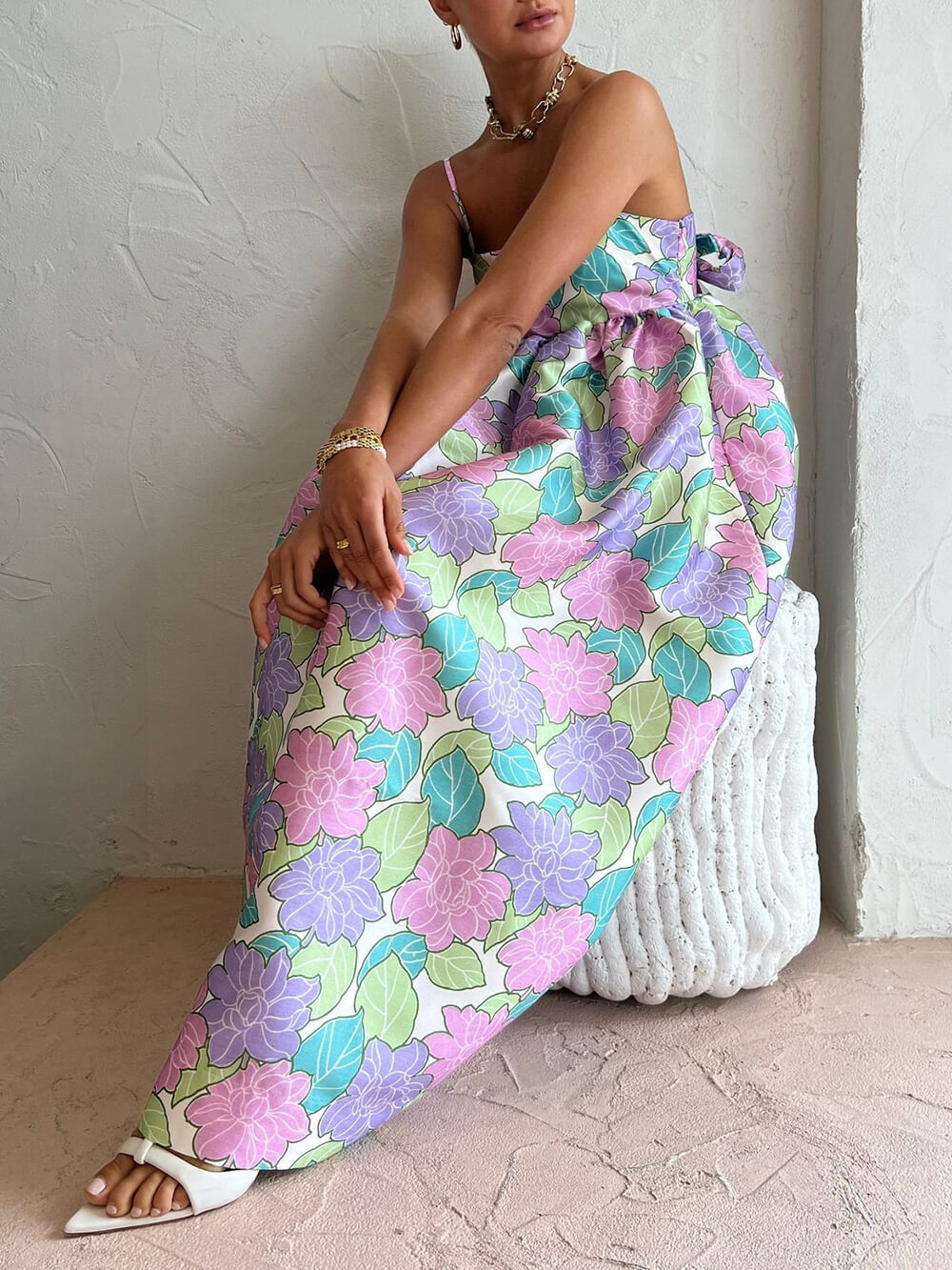 Beautiful strapless backless printed dress