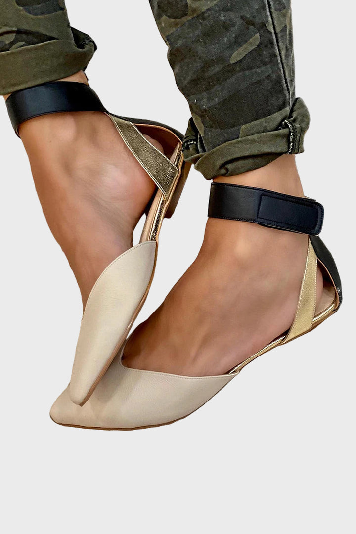 Aurora Contrast Flats