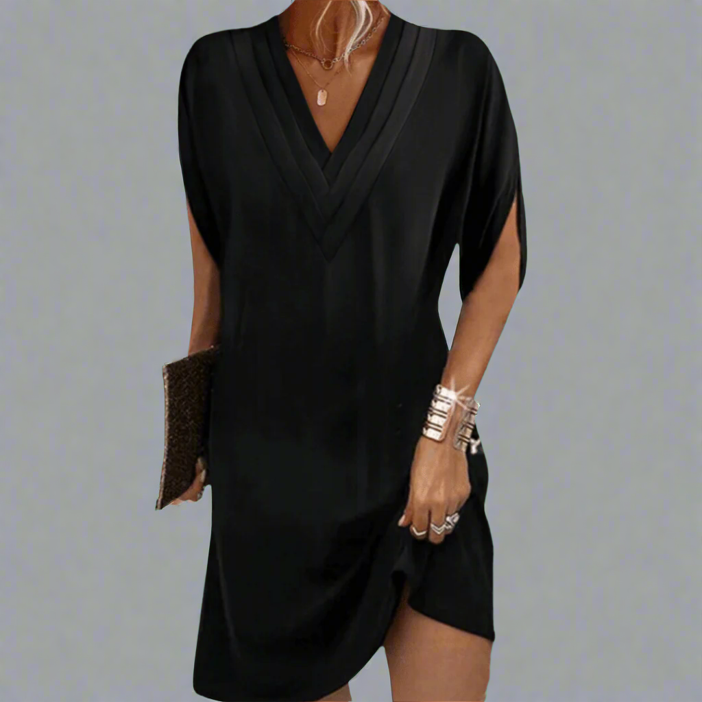 Elegant dress made of fine fabric