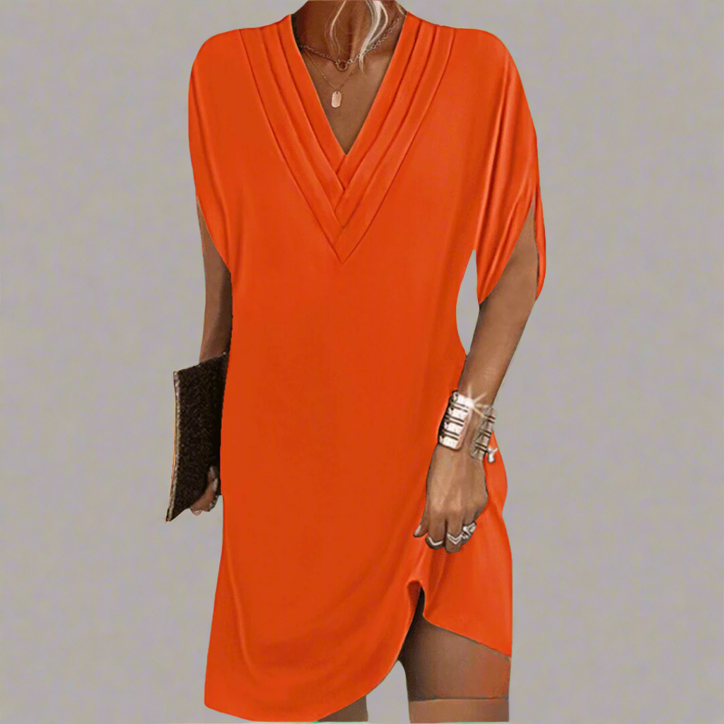 Elegant dress made of fine fabric