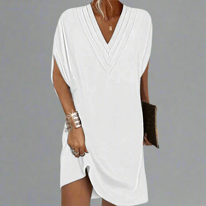 Elegant dress made of fine fabric