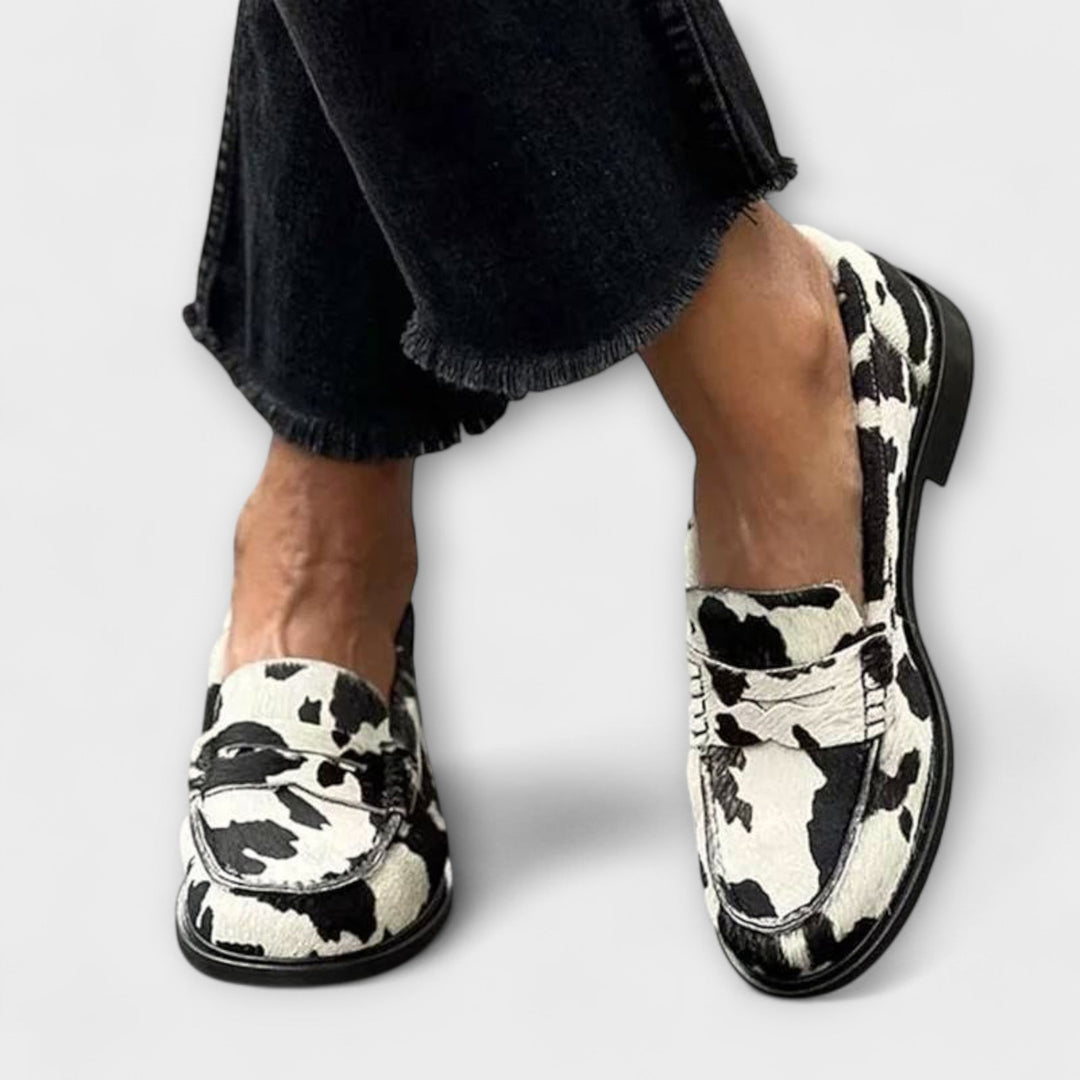 Victoria - Stylish Shoes
