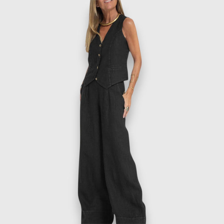 Two-Piece Set for Summer Lightness