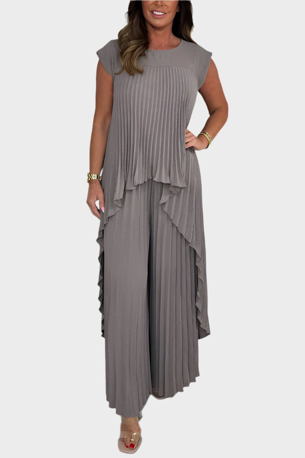 Set with Pleated Top with Short Sleeves and Irregular Midi Length, Wide-Leg Pants with Elastic Waist