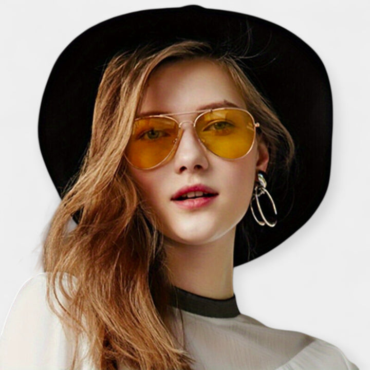 Retro Sunglasses with Mirror Lens