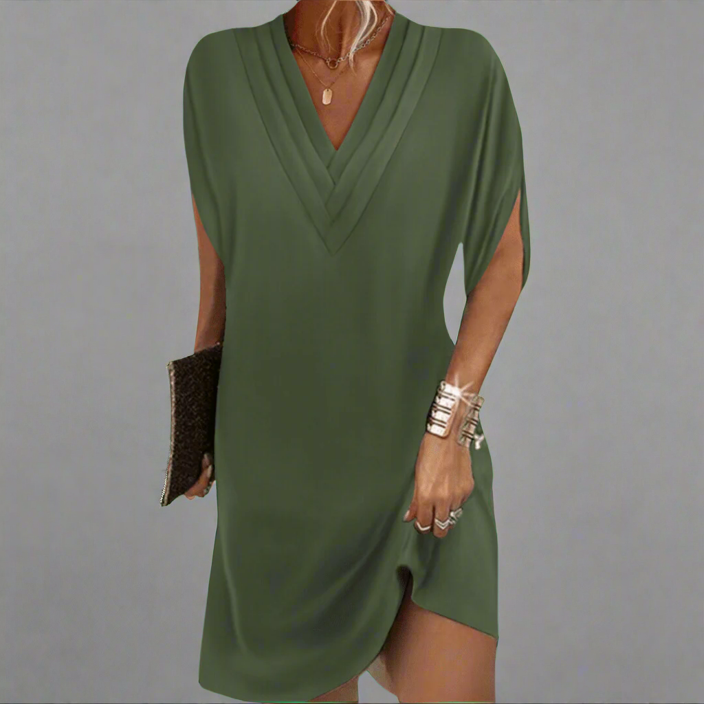Elegant dress made of fine fabric