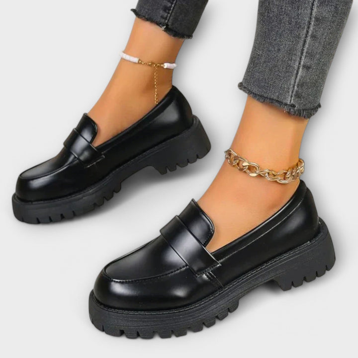 Women's Moccasins with Orthopedic Design and Satin Heels