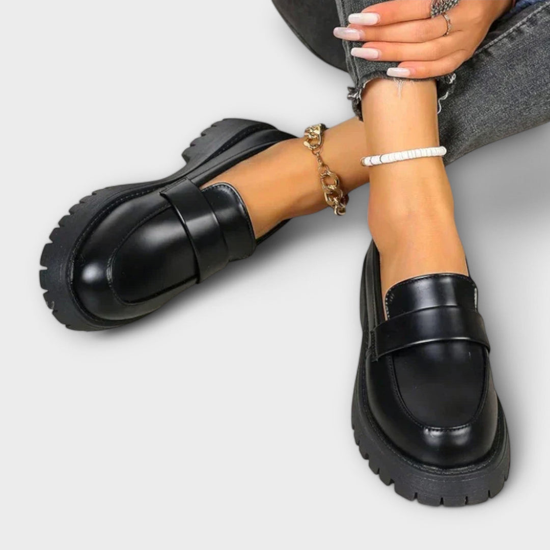 Women's Moccasins with Orthopedic Design and Satin Heels