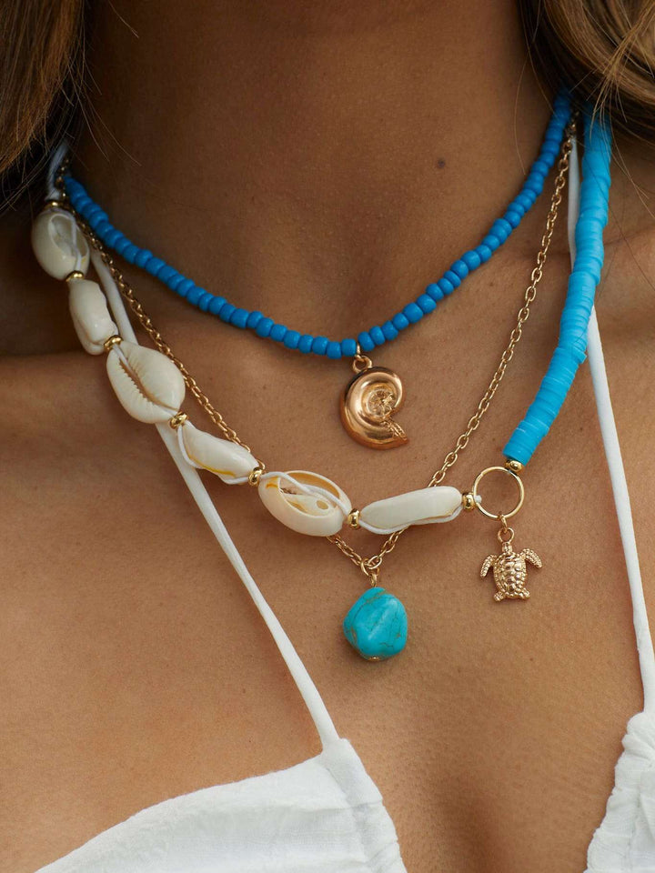 Bora Bora Shell Necklace in Multi-Layered Gold
