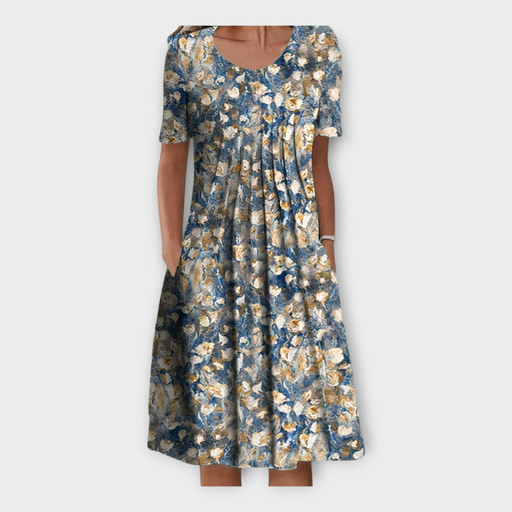 Dress with Floral Design and Short Sleeve