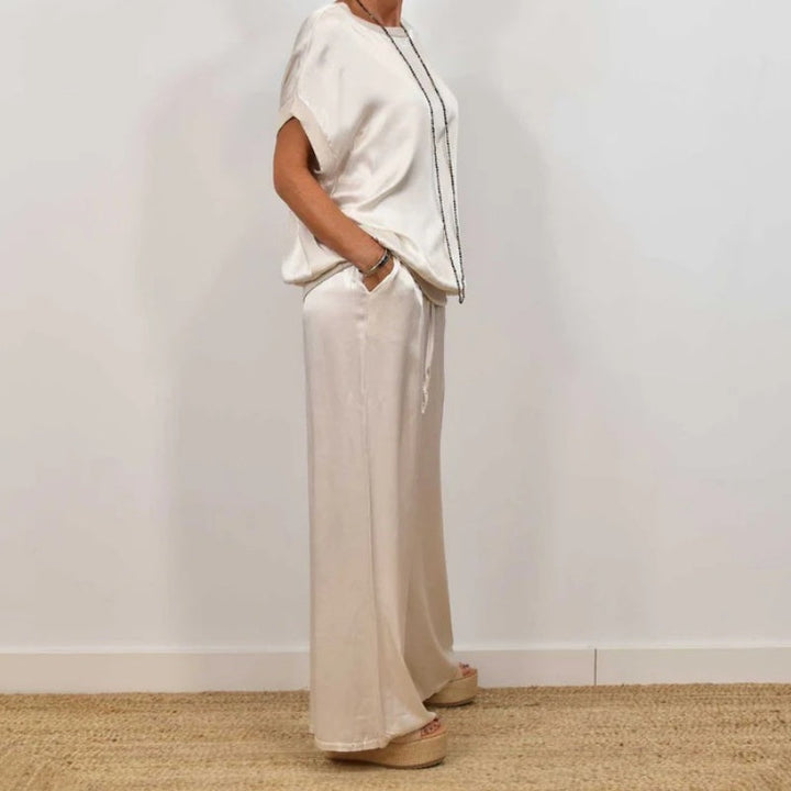Ruslana Set with Luxurious Comfort