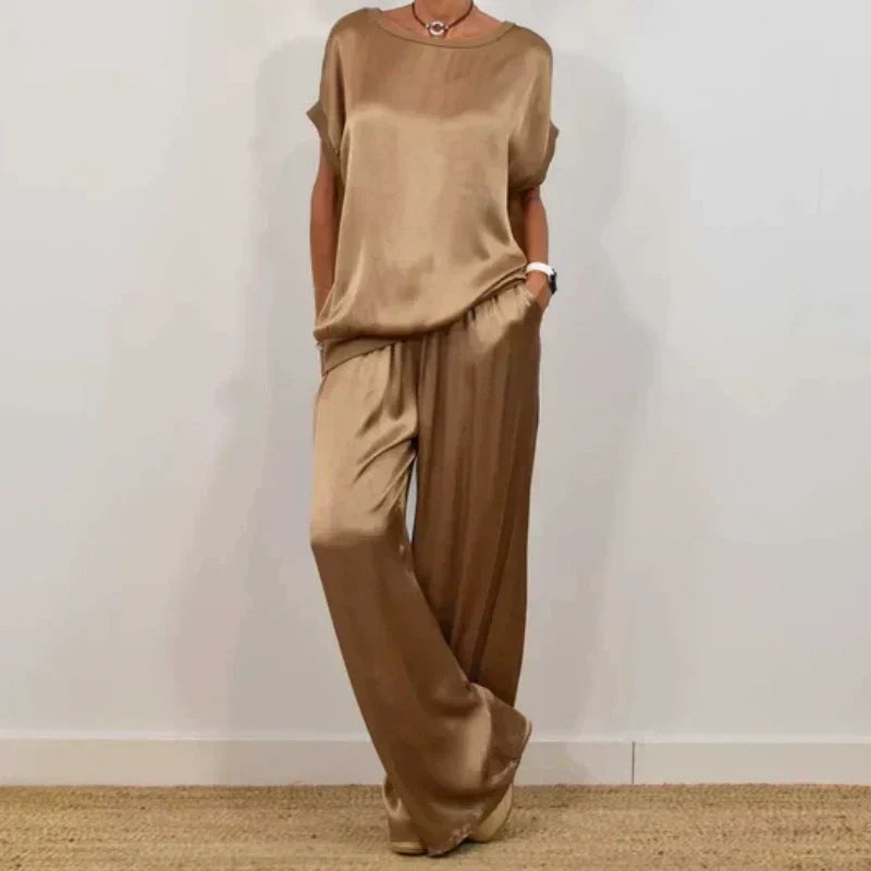 Ruslana Set with Luxurious Comfort